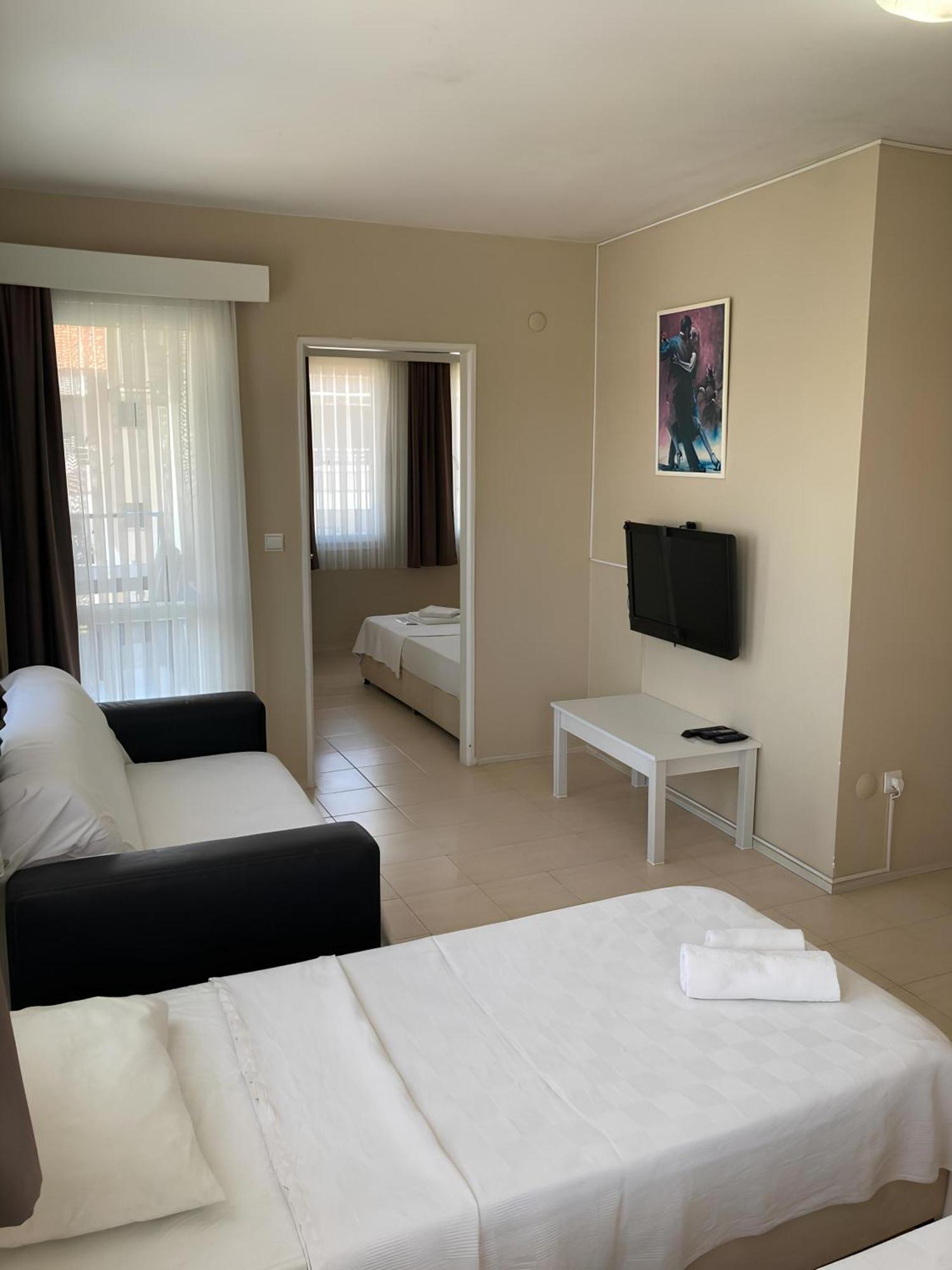 Marigold Otel Cesme Phòng bức ảnh