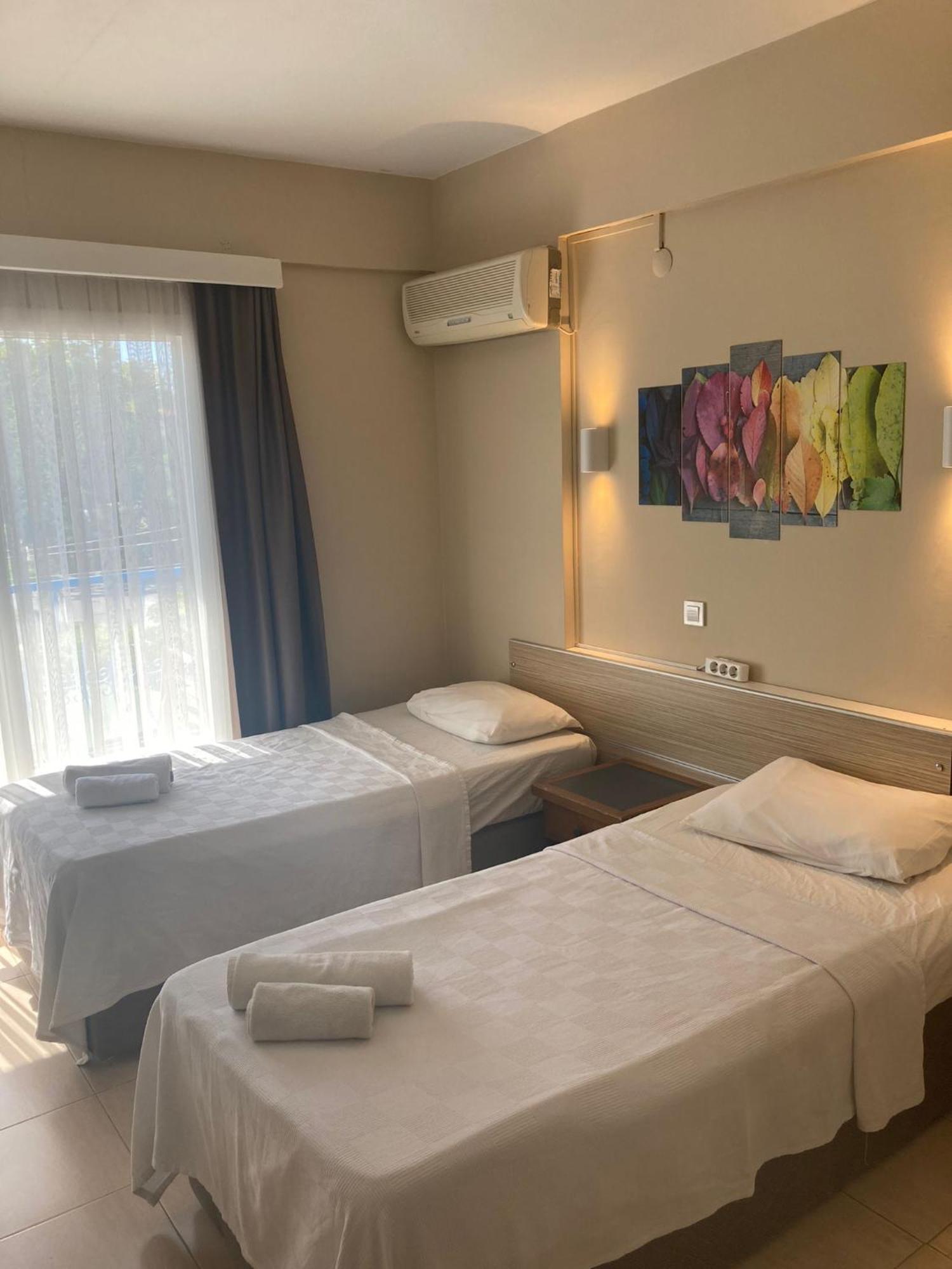 Marigold Otel Cesme Phòng bức ảnh