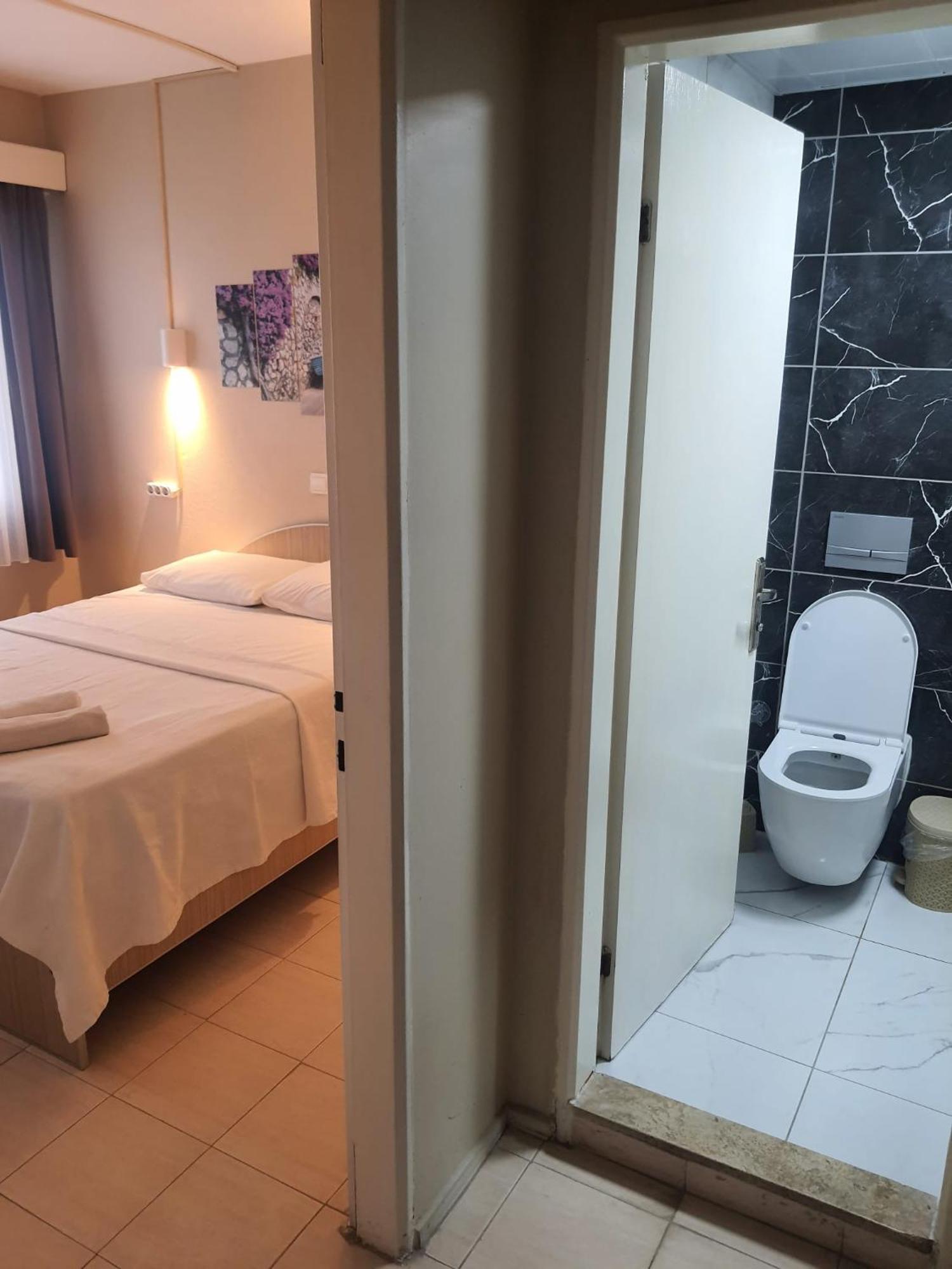 Marigold Otel Cesme Phòng bức ảnh