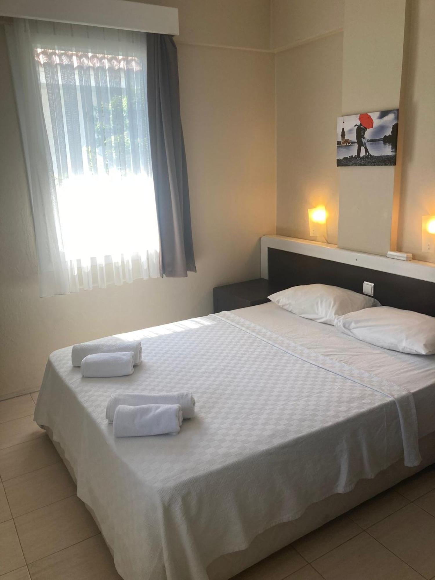 Marigold Otel Cesme Phòng bức ảnh